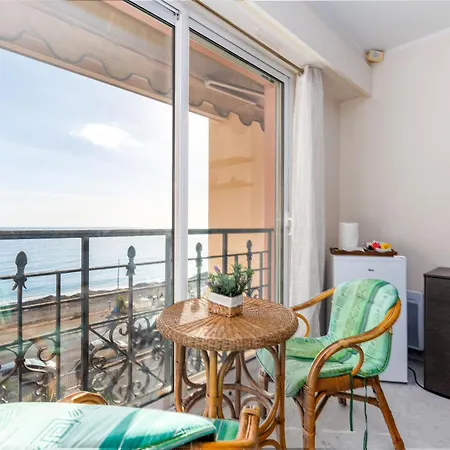 Victoria Bilocale Centro Citta E Vista Mare